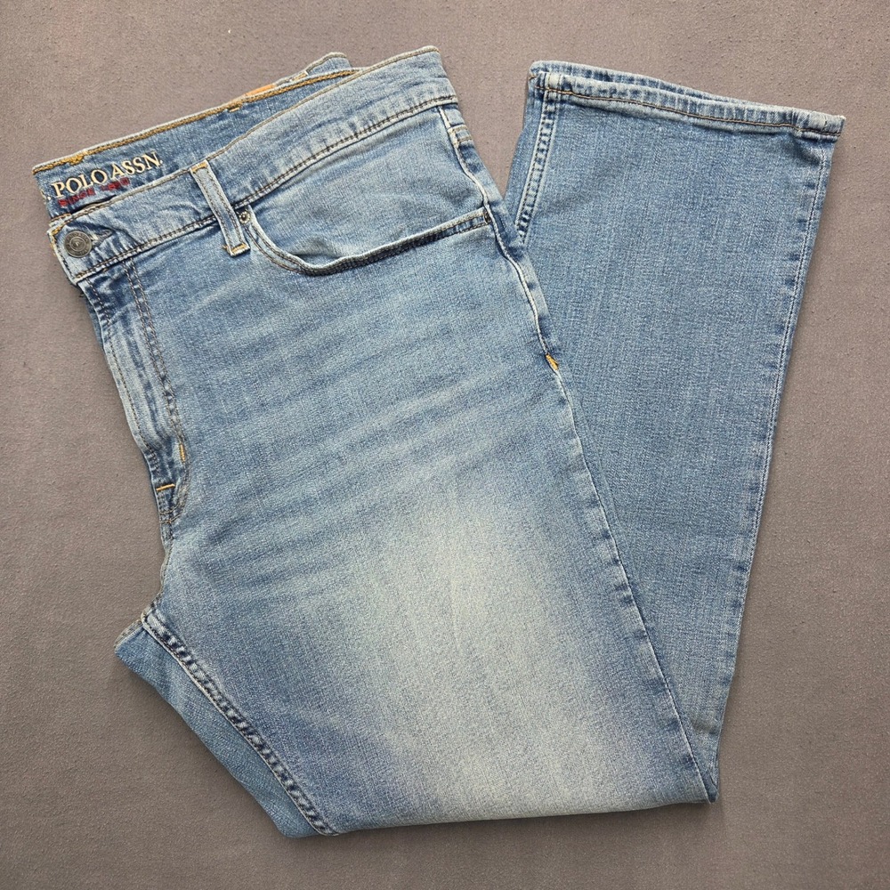US Polo Assn Mens 40x30 Light Wash Activate Stretch Denim Jeans 11 A383 LY